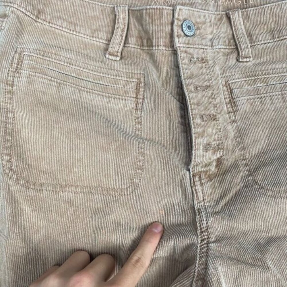AMERICAN EAGLE WOMEN'S SIZE 10 BEIGE SUPER HI-RISE FLARE CORDUROY CHINO PANTS - Picture 13 of 15